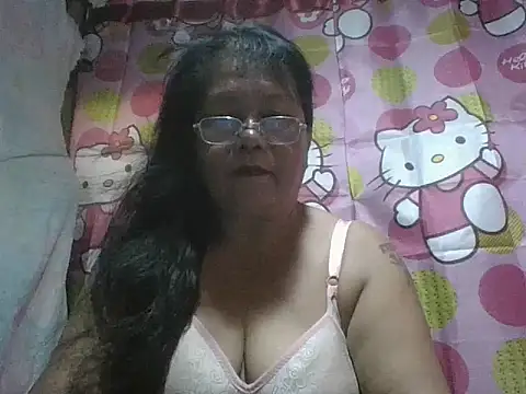 Snapshot of joy_cute chatting on 07-07-26, 12:13 joy cute online show from 07-07-26, 12:13