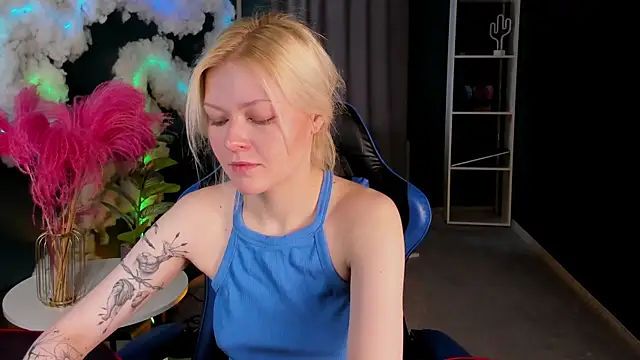 Callista a online show from 04-10-26, 02:50