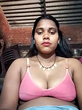 Snapshot of Katrina_kaif143 chatting on 02-16-26, 05:58 Katrina kaif143 online show from 02-16-26, 05:58