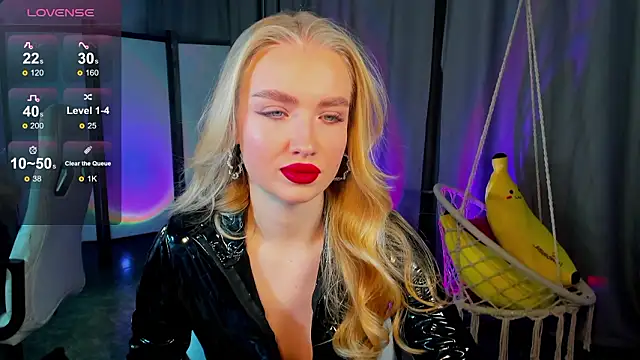 TessaGrays online show from 02-11-26, 08:41