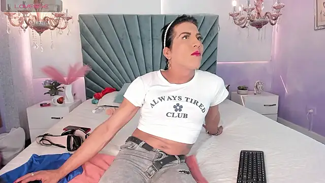 Snapshot of lapitti chatting on 01-12-26, 02:55 lapitti online show from 01-12-26, 02:55