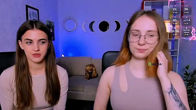 Snapshot of lina_fox12 chatting on 03-21-26, 10:42 lina fox12 online show from 03-21-26, 10:42