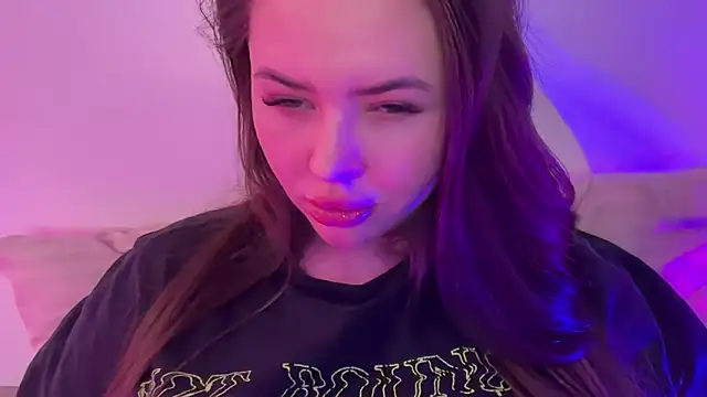 AlmaryKim online show from 04-14-26, 07:20