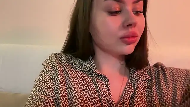 AlmaryKim online show from 07-18-26, 07:06