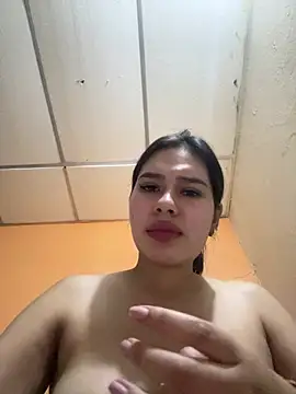 Brianna bunny05 online show from 04-19-26, 04:23