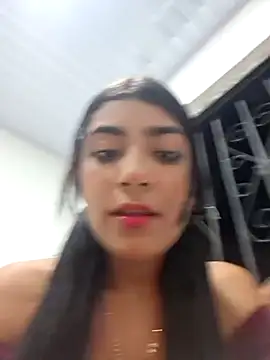 Sweed-virgin-pussy online show from 04-15-26, 11:38