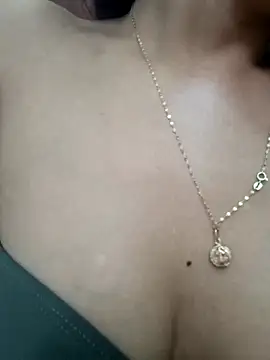 Snapshot of Sweed-virgin-pussy chatting on 05-02-26, 05:29 Sweed-virgin-pussy online show from 05-02-26, 05:29