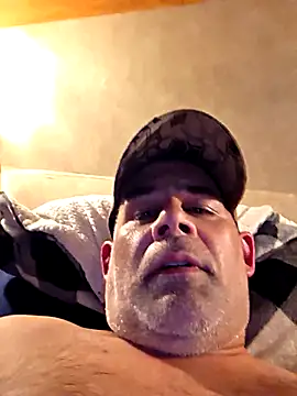 DeeBestEver online show from 11-13-25, 05:12