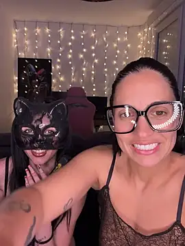 LaPetiteKim online show from 03-25-26, 08:15