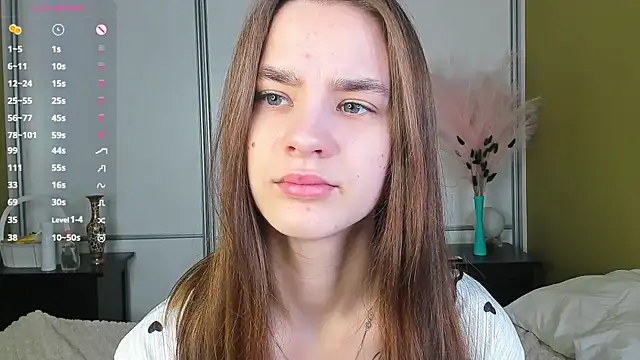 JinnyMcie online show from 04-15-26, 08:54