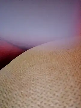 KissYoU41F online show from 10-01-25, 12:16