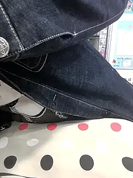 Snapshot of chougegg0214 chatting on 01-10-26, 05:20 chougegg0214 online show from 01-10-26, 05:20