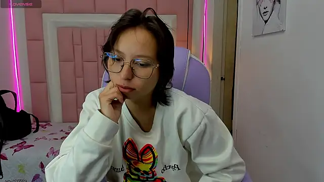 Klaret Toy online show from 06-14-26, 08:22