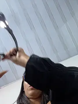 SaraMistick online show from 04-01-26, 12:28