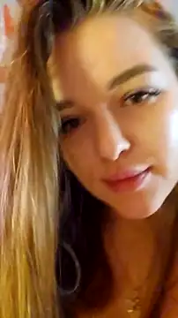 Snapshot of EmilyWhispers chatting on 02-16-26, 08:05 EmilyWhispers online show from 02-16-26, 08:05