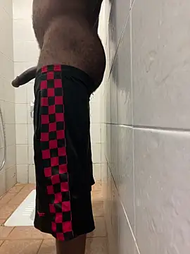 Snapshot of nice686@xh chatting on 03-10-26, 06:02 nice686xh online show from 03-10-26, 06:02