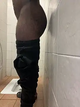 Snapshot of nice686@xh chatting on 04-04-26, 08:23 nice686xh online show from 04-04-26, 08:23