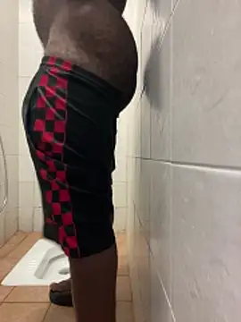 Snapshot of nice686@xh chatting on 04-05-26, 08:55 nice686xh online show from 04-05-26, 08:55