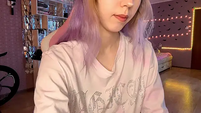 Jerrieberry online show from 02-25-26, 01:54