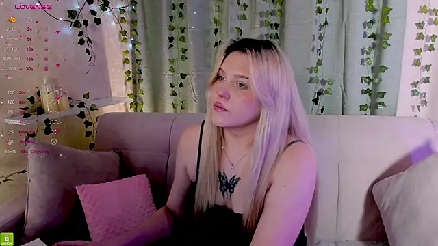 Malisha kiss online show from 04-01-26, 11:44