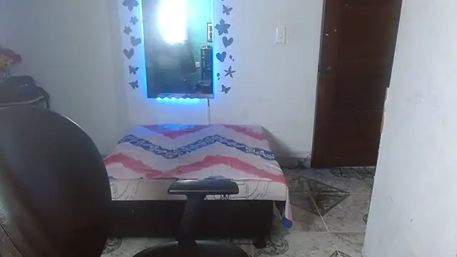 Ebony luna online show from 03-04-26, 07:42