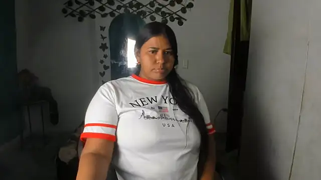 Ebony luna online show from 07-01-26, 07:24