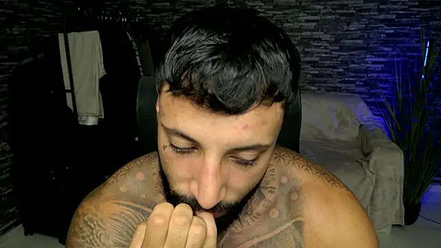 MasculineGuy99 online show from 07-05-26, 07:43