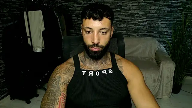 MasculineGuy99 online show from 07-06-26, 04:09