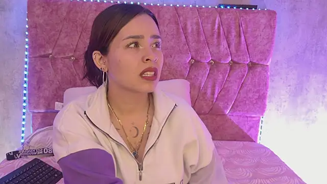 Mia lopez 1 online show from 06-03-26, 08:39