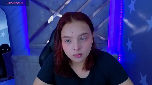 mia foster t online show from 05-26-26, 01:07