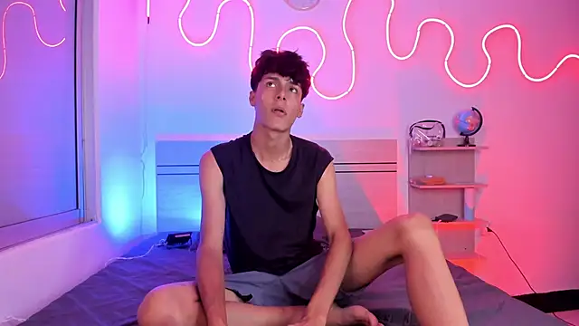 luccas ferreira online show from 10-28-25, 07:16