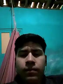 Snapshot of Travieso_loco9 chatting on 10-05-25, 04:38 Travieso loco9 online show from 10-05-25, 04:38