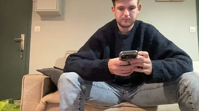 Snapshot of VersaGoo chatting on 01-06-26, 06:11 VersaGoo online show from 01-06-26, 06:11