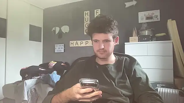 Snapshot of VersaGoo chatting on 02-18-26, 11:06 VersaGoo online show from 02-18-26, 11:06