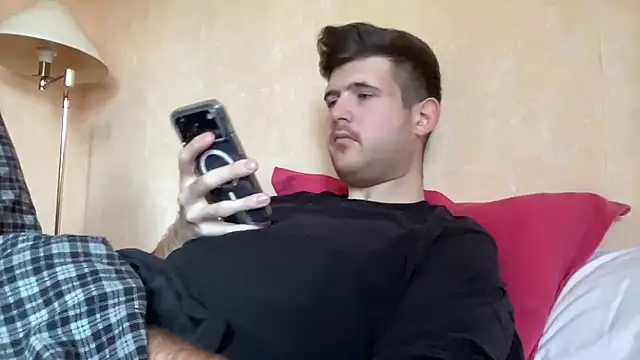 Snapshot of VersaGoo chatting on 03-21-26, 09:14 VersaGoo online show from 03-21-26, 09:14