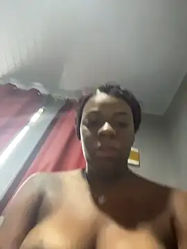 Snapshot of Priihmedeiros chatting on 03-10-26, 09:25 Priihmedeiros online show from 03-10-26, 09:25