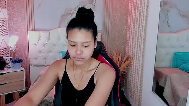 Snapshot of AriaVega chatting on 03-14-26, 11:37 AriaVega online show from 03-14-26, 11:37