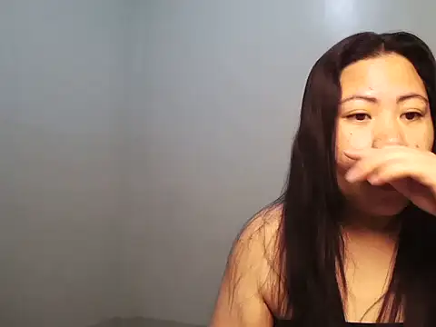 Snapshot of TeaseNPlease_13 chatting on 03-10-26, 03:50 TeaseNPlease 13 online show from 03-10-26, 03:50