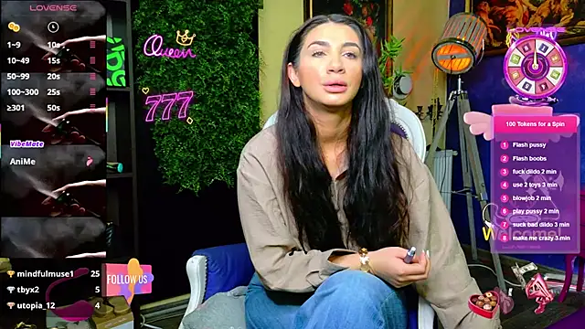Snapshot of nicolepalmer chatting on 06-17-26, 07:00 nicolepalmer online show from 06-17-26, 07:00