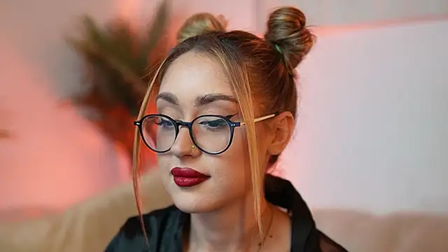 AileenKiss online show from 10-26-25, 07:53