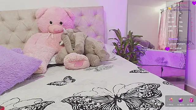 SoofiKiss online show from 05-14-26, 06:15