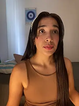 Snapshot of SabrinaEvanss_ chatting on 04-21-26, 07:06 SabrinaEvanss online show from 04-21-26, 07:06