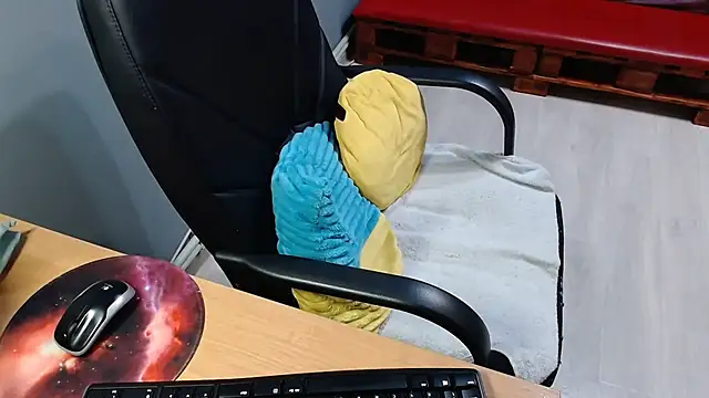 Ledi Catherin online show from 01-08-26, 12:02