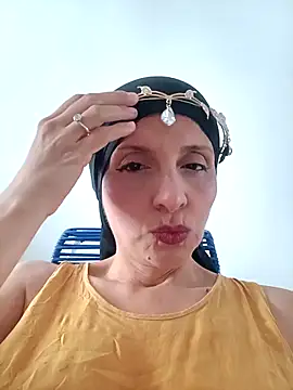 Aafsha  online show from 04-13-26, 07:19