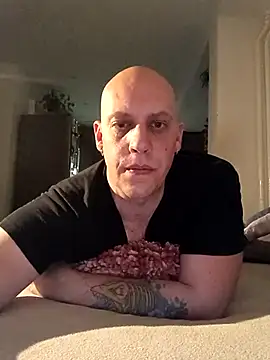 Snapshot of Kobradera1984 chatting on 03-06-26, 10:39 Kobradera1984 online show from 03-06-26, 10:39