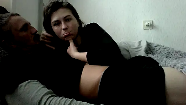 Twolatte1520 online show from 05-14-26, 08:10