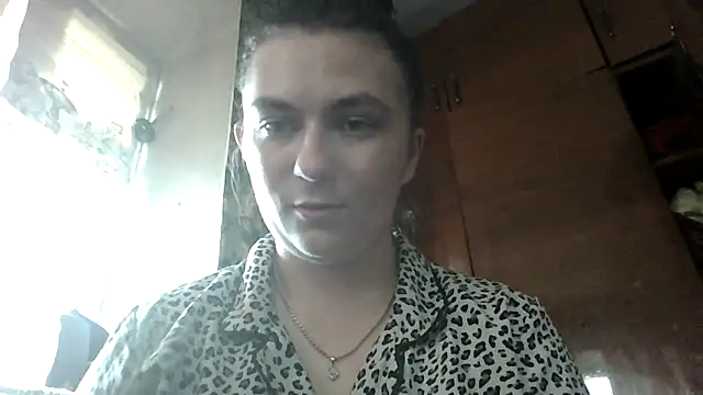 Snapshot of Twolatte1520 chatting on 07-16-26, 01:17 Twolatte1520 online show from 07-16-26, 01:17