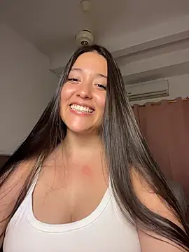 Snapshot of Nhefertary chatting on 04-04-26, 03:16 Nhefertary online show from 04-04-26, 03:16