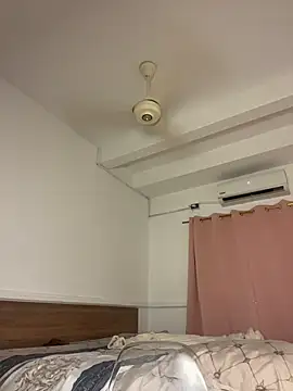 Snapshot of Nhefertary chatting on 04-04-26, 10:51 Nhefertary online show from 04-04-26, 10:51