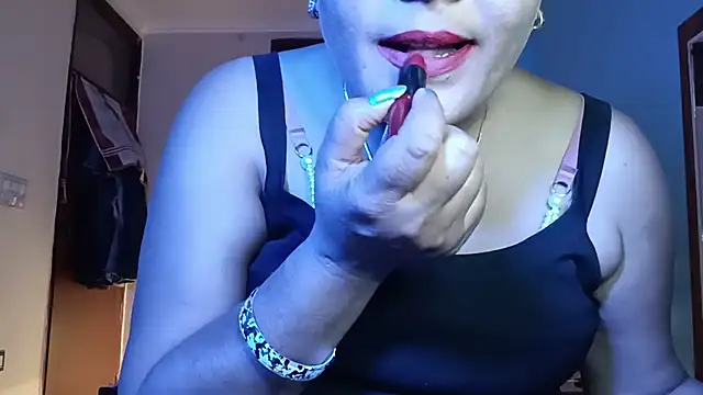 horny milf couple online show from 07-01-26, 08:05